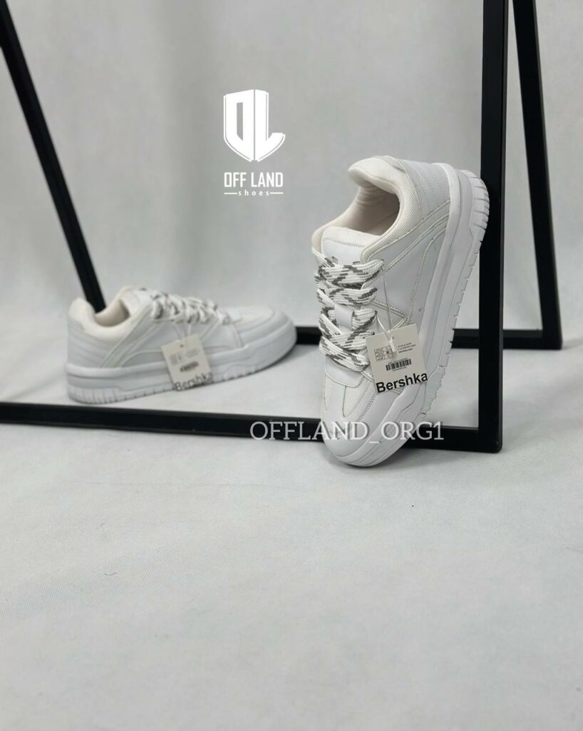 کفش روزمره مردانه برشکا سفید بندی bershka White