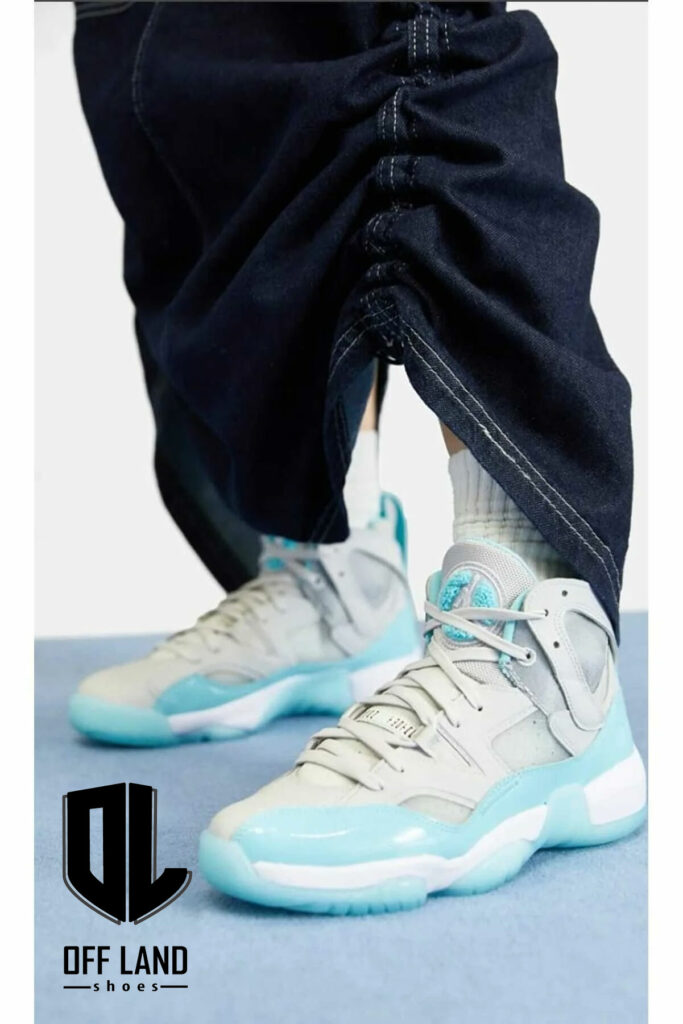 Nike Jordan Jumpman Two Trey