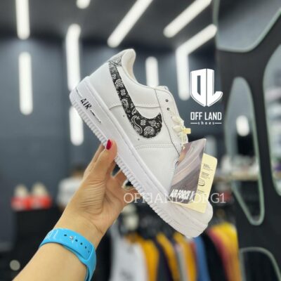 کفش های کپی نایک ایرفورس 1 سفید مشکی طرح باندانا Nike Air Force 1
