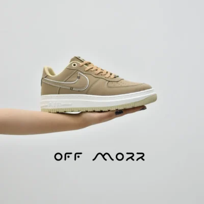 کفش مردانه نایک ایرفورس 1 قهوه ای سفید nike air force 1