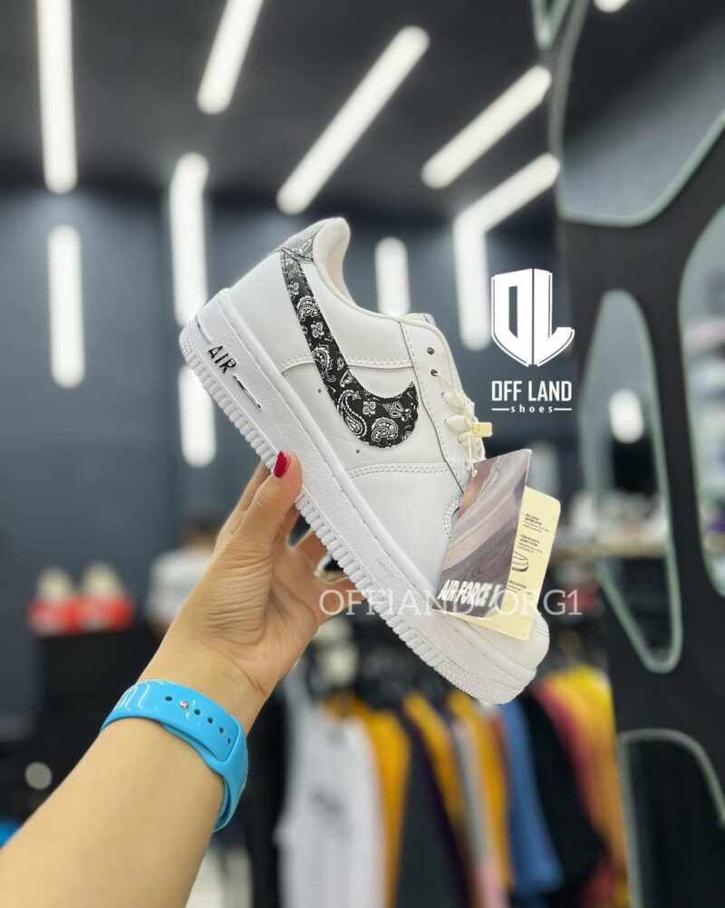 کفش های کپی نایک ایرفورس 1 سفید مشکی طرح باندانا Nike Air Force 1