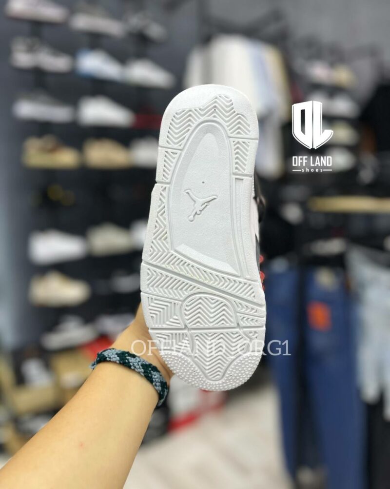 کفش روزمره زنانه نایک جردن 4 سفید طوسی nike jordan 4