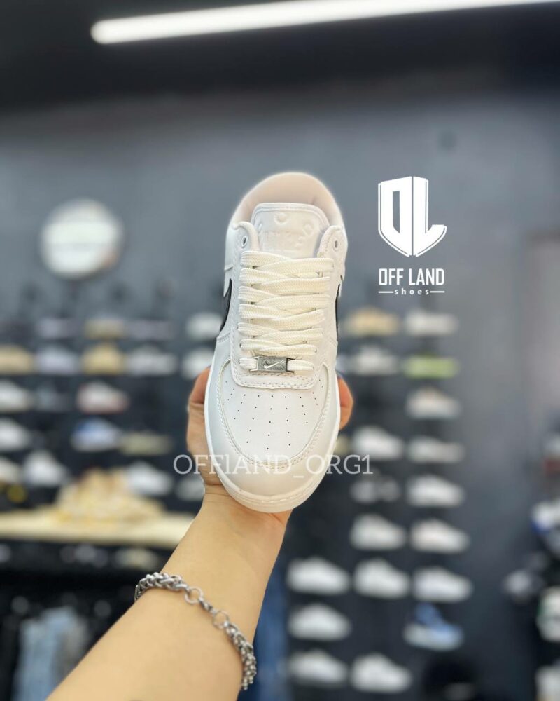 کفش زنانه نایک ایرفورس 1 سفید مشکی nike air force 1