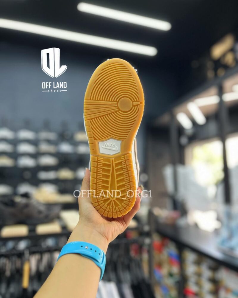 کفش روزمره مردانه نایک اس بی سفید کرم nike sb